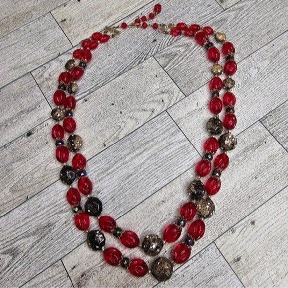 Hong Kong Red, Black and Gold Beaded Necklace Hook Closure  21"L + Ext. - Picture 5 of 5